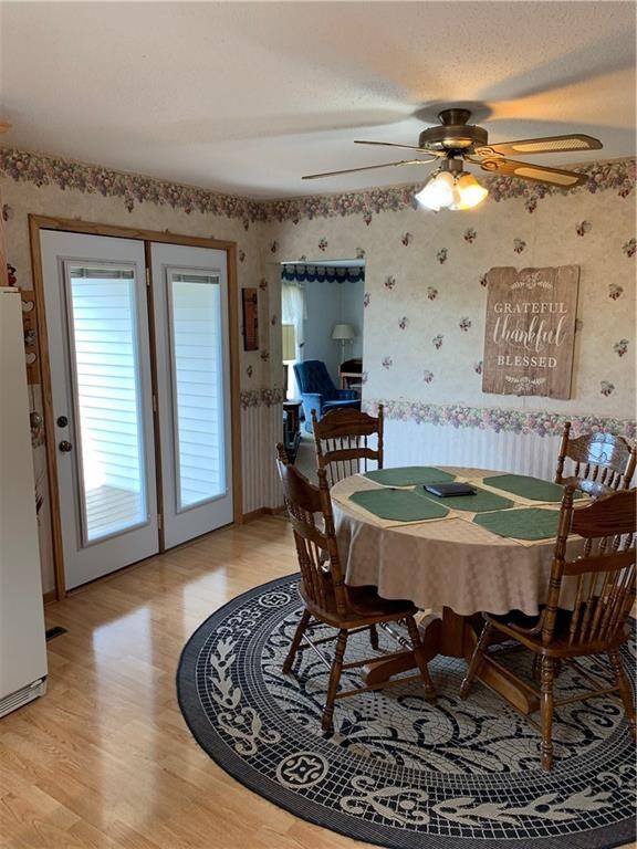 107 1st St, Sully, IA 50251 - photo 4