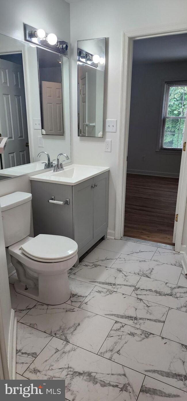 2322 Falls Gable Ln unit H, Baltimore, MD 21209 - photo 6