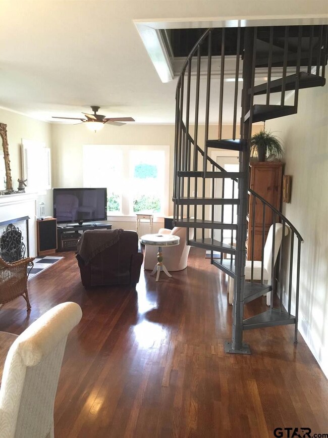 601 601 Troup, Tyler, TX 75701 - photo 4