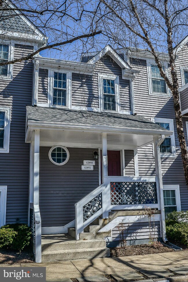 12892 Grays Pointe Rd unit A, Fairfax, VA 22033 - photo 2