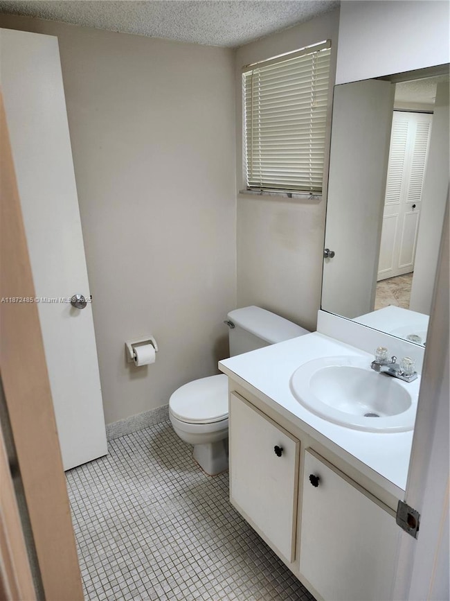 9450 Poinciana Place unit 205, Davie, FL 33324 - photo 7