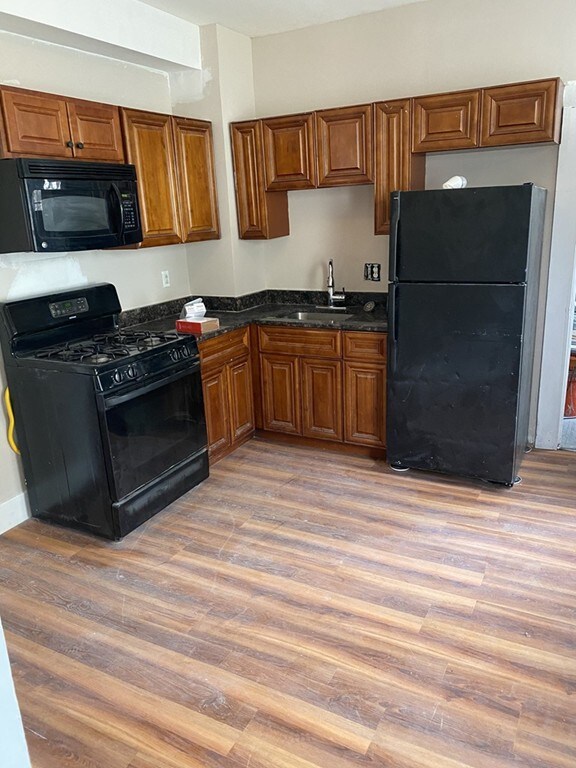 48 Fowler St unit 2, Dorchester, MA 02121 - photo 4