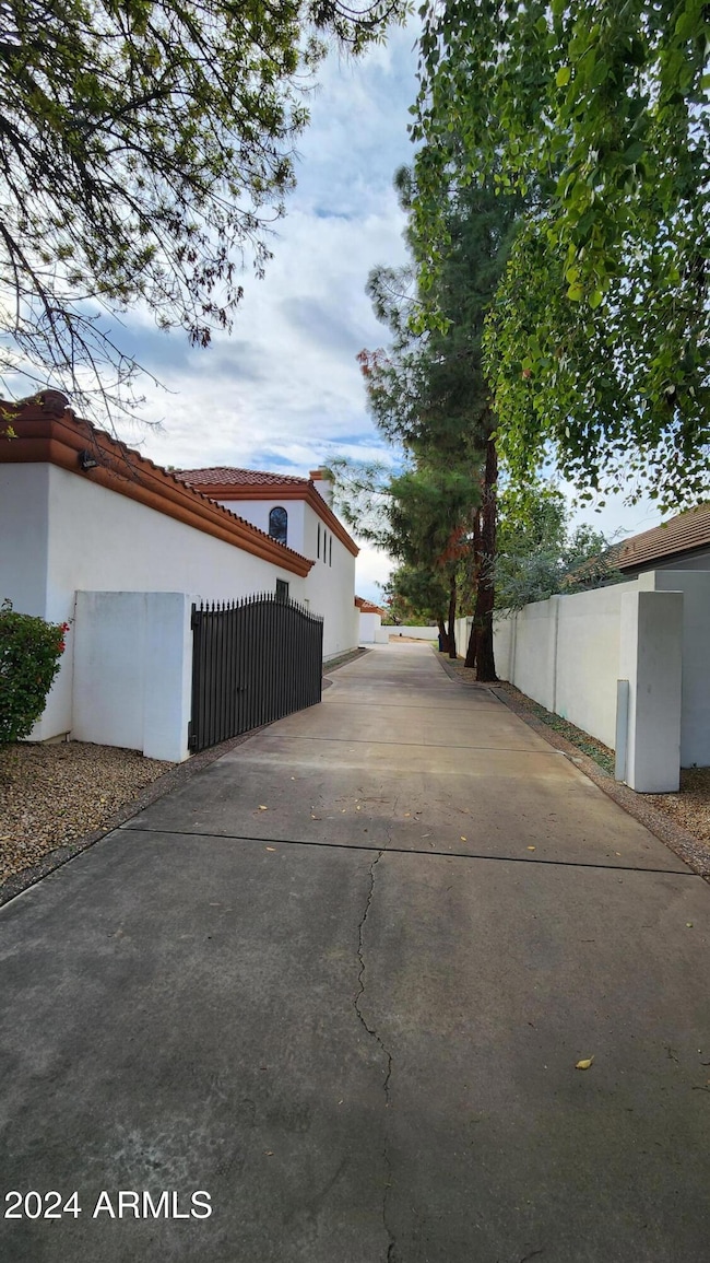 2005 E Caroline Ln, Tempe, AZ 85284 - photo 5