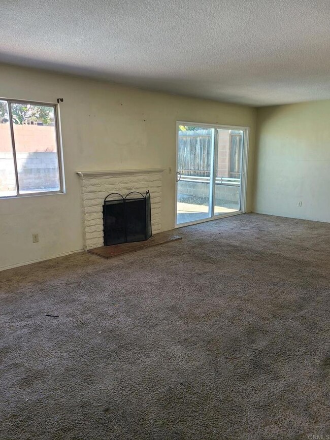 953 Maria Way, Chula Vista, CA 91911 - photo 6