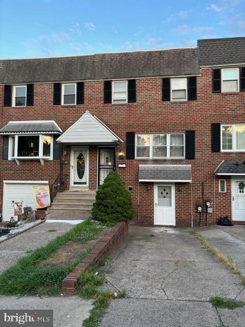 9915 Lackland Dr, Philadelphia, PA 19114 - photo 2