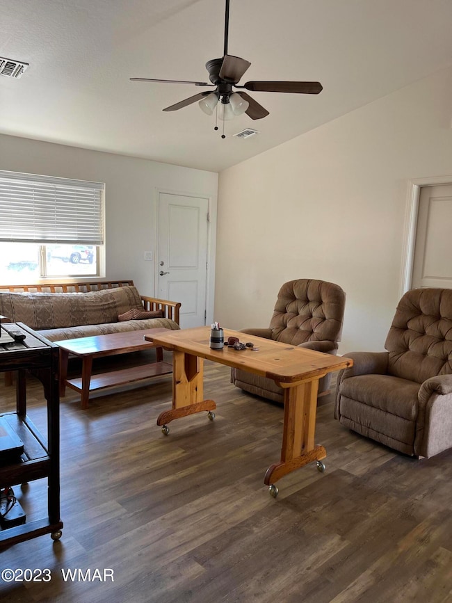 E7E5pt%PTFaqZN%TNNWUIw