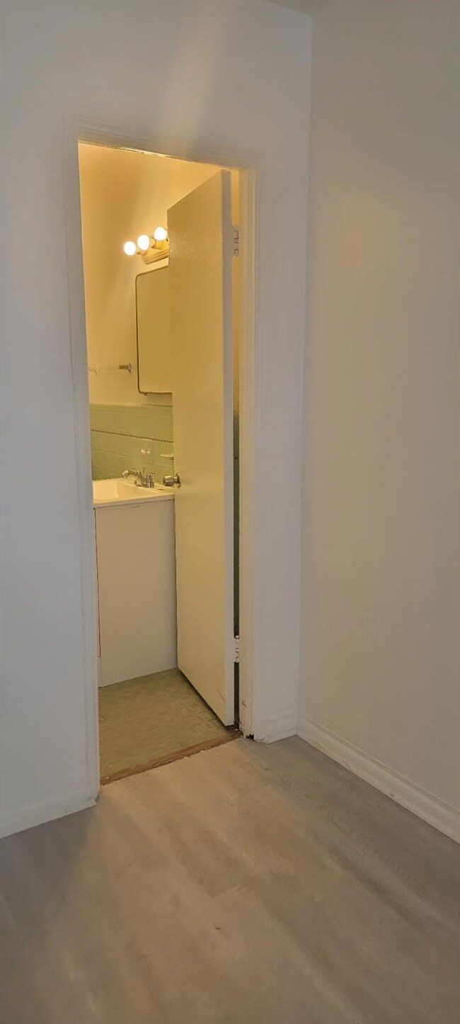 2417 Hayes St unit 1, Hollywood, FL 33020 - photo 7