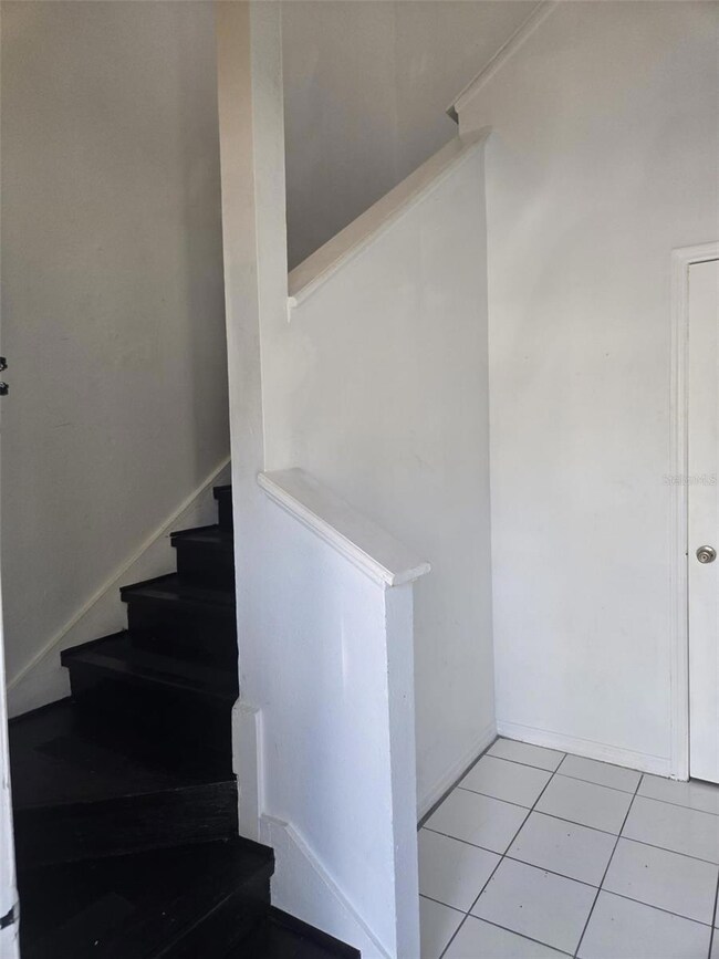 6118 Westgate Dr unit 203, Orlando, FL 32835 - photo 3