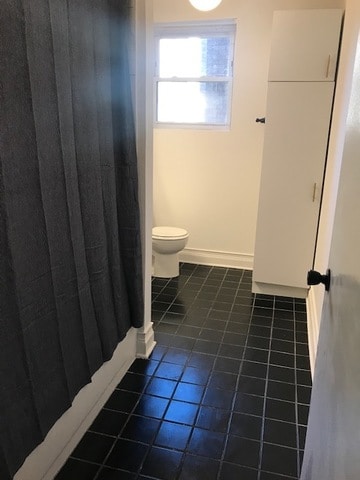 647 W Sheridan Rd unit 3D, Chicago, IL 60613 - photo 2