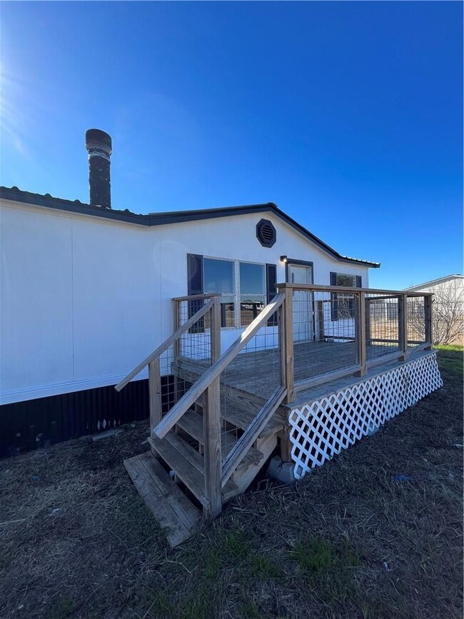 127 Hillside Dr, Troy, TX 76579 - photo 3