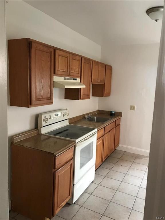 614 Park St, Allentown, PA 18102 - photo 4