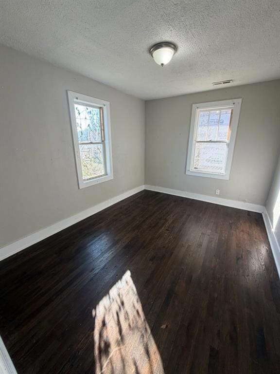 1006 W Cliff St, Saint Joseph, MO 64504 - photo 4