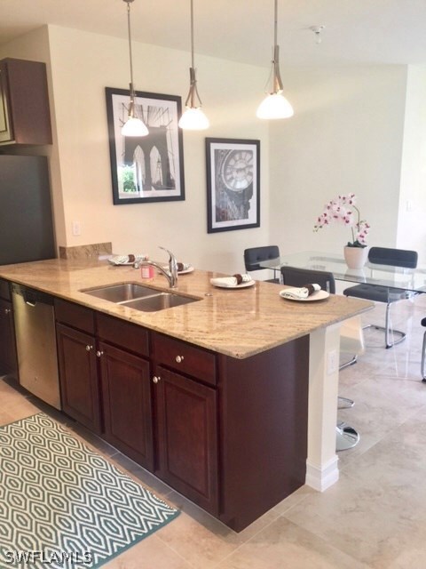 Kitchen Island with Bar