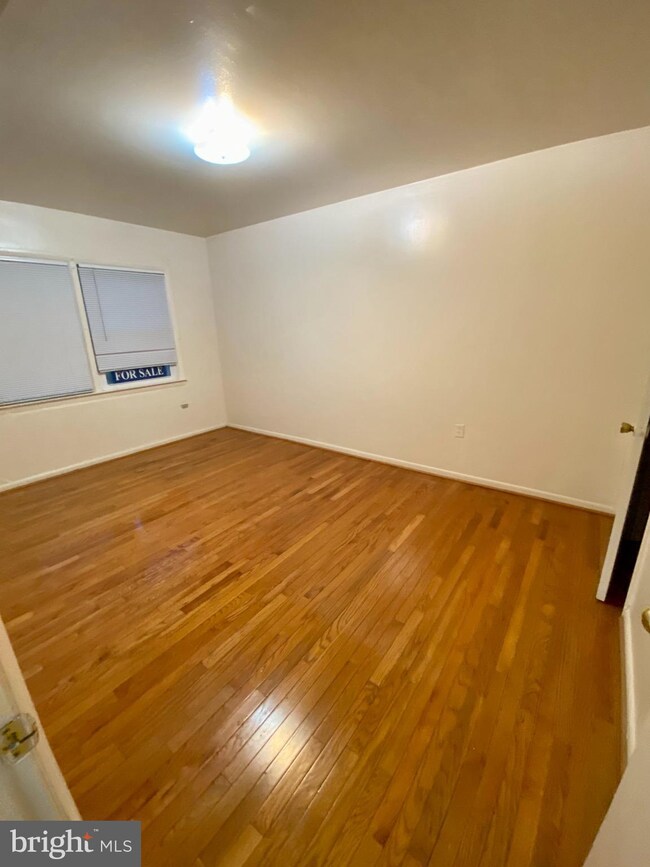9459 Fairfax Blvd unit 103, Fairfax, VA 22031 - photo 7