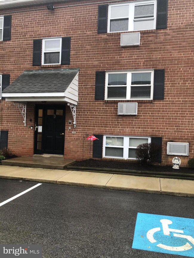 1 Radnor Dr unit D4, Newtown Square, PA 19073 - photo 2