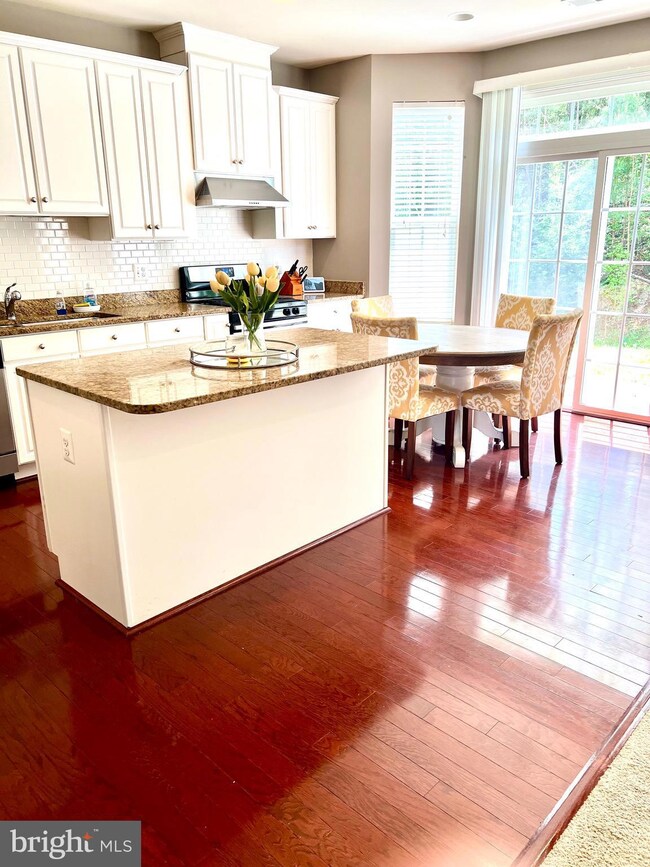 44163 Beaver Creek Dr, California, MD 20619 - photo 4