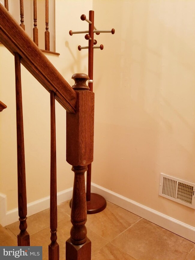 221 Castleton Terrace, Upper Marlboro, MD 20774 - photo 3