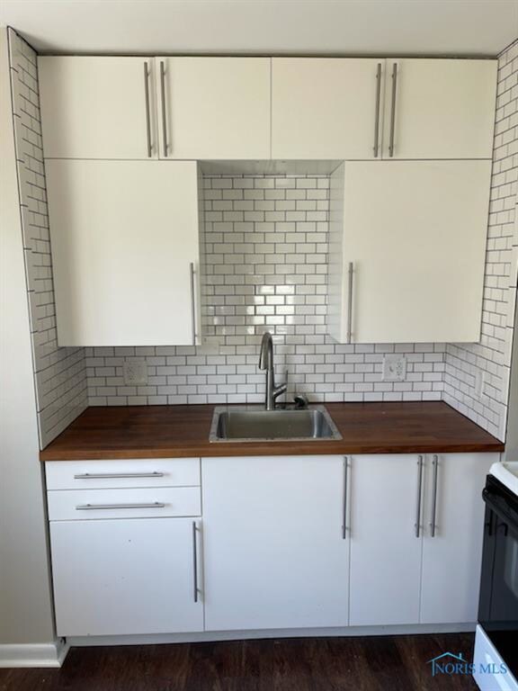 2342 114th St, Toledo, OH 43611 - photo 2