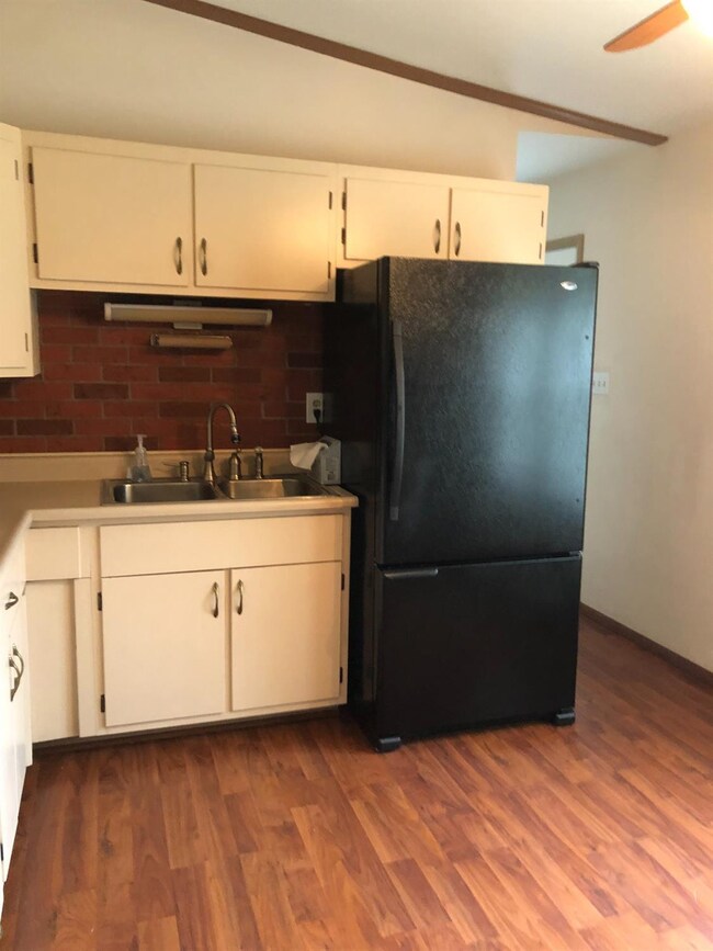 121 Horst St, Crown Point, IN 46307 - photo 7