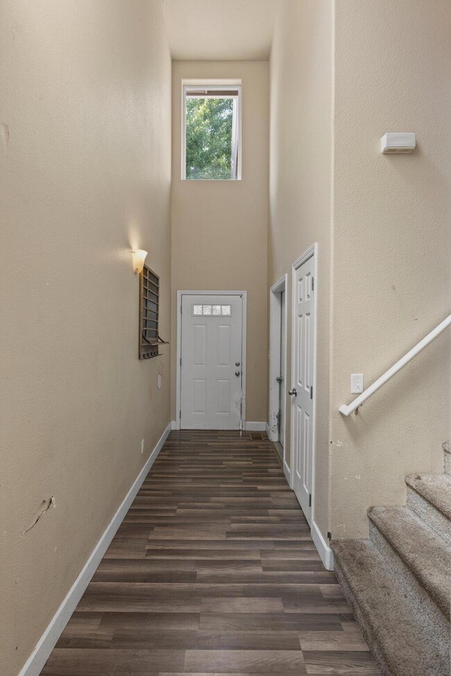 365 Jans Ct, Central Point, OR 97502 - photo 4