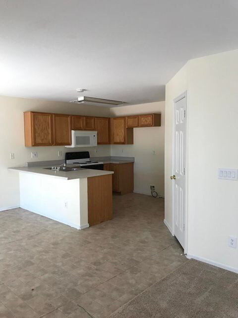 Open kitchen