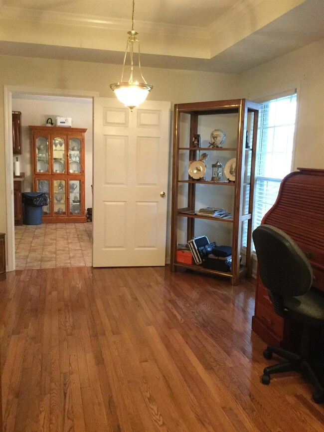 107 Oriole Cir, Shelbyville, TN 37160 - photo 6