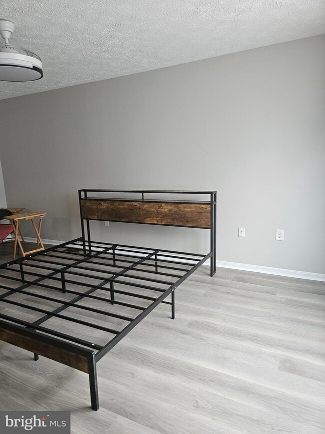 7406 Acacia Ct unit 1, Clinton, MD 20735 - photo 5