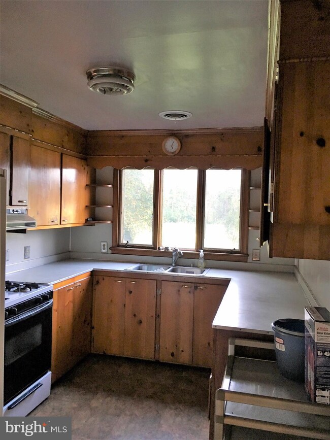 2605 Mcginnes Rd, Chestertown, MD 21620 - photo 7