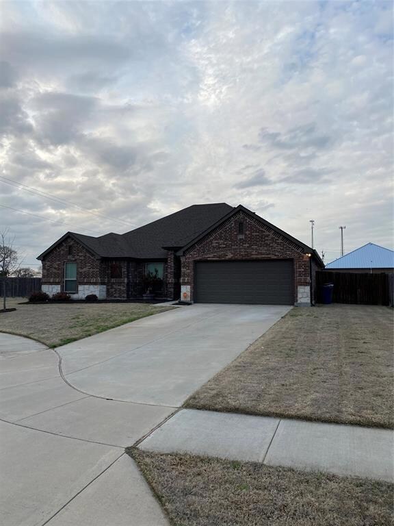 1111 Serendipity Cir, Sanger, TX 76266 - photo 7