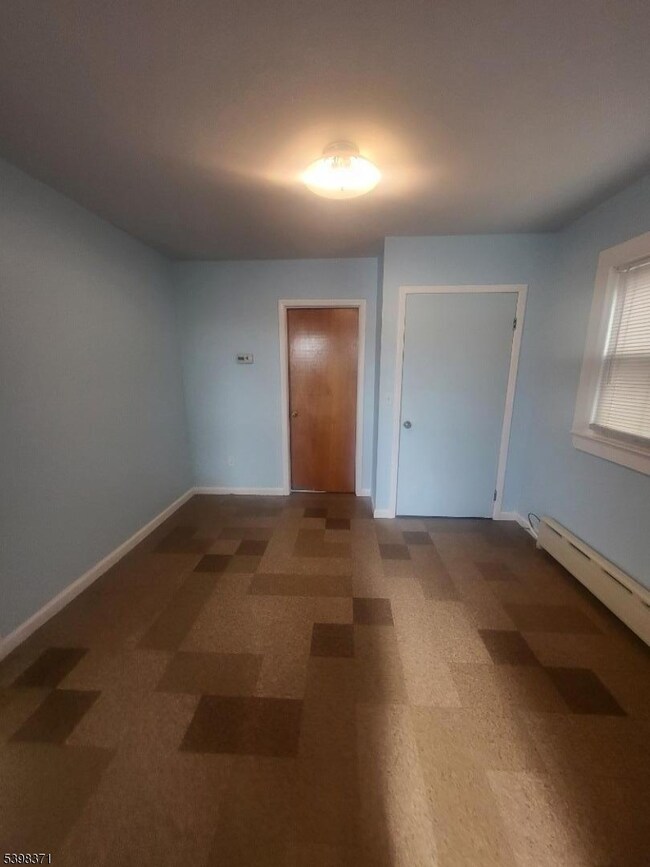 222 Vine St unit 224, Elizabeth, NJ 07202 - photo 6