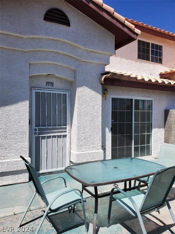 Front entrance & patio