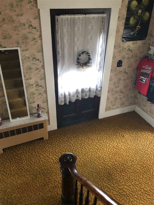 1527 West St, Proctor, VT 05765 - photo 2