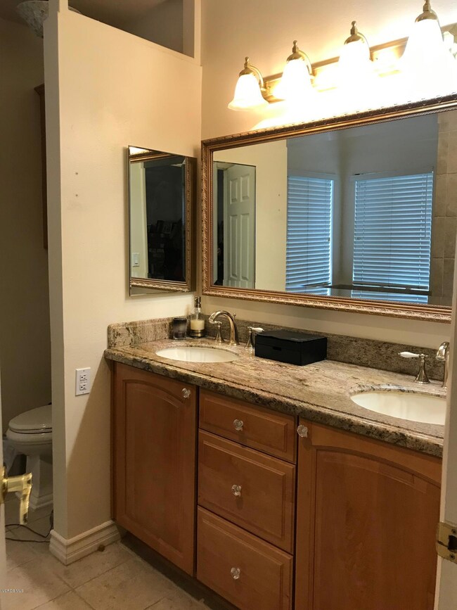 5C6373A4-CFAD-4C60-99ED-599319F6ABA6