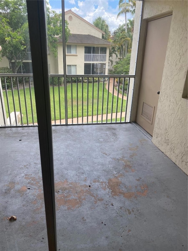 19215 Glenmoor Dr unit 1, West Palm Beach, FL 33409 - photo 5