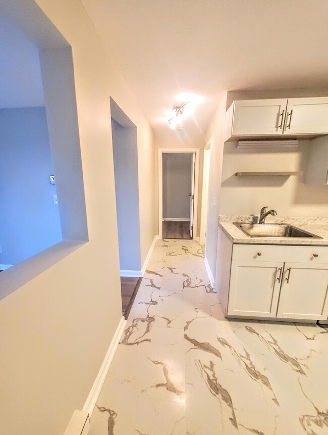 90 Sandwich Rd unit 6C, Buzzards Bay, MA 02532 - photo 6