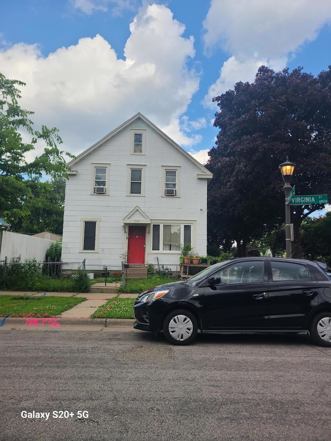 694 Virginia St, Saint Paul, MN 55103 - photo 3