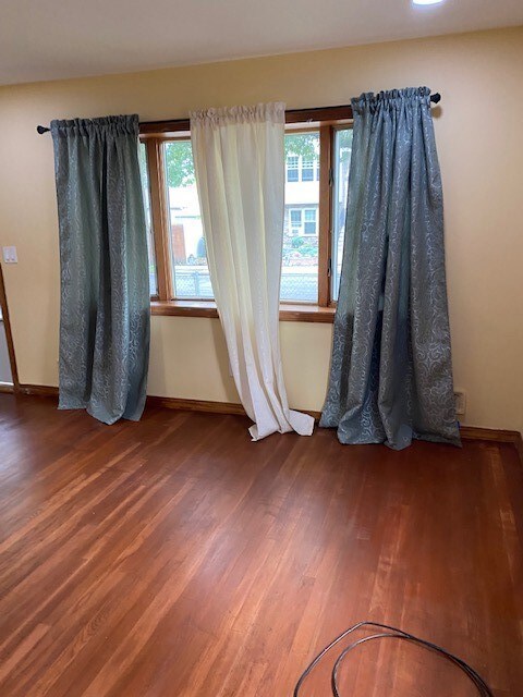 25 Riverview Ave, Pawtucket, RI 02860 - photo 6