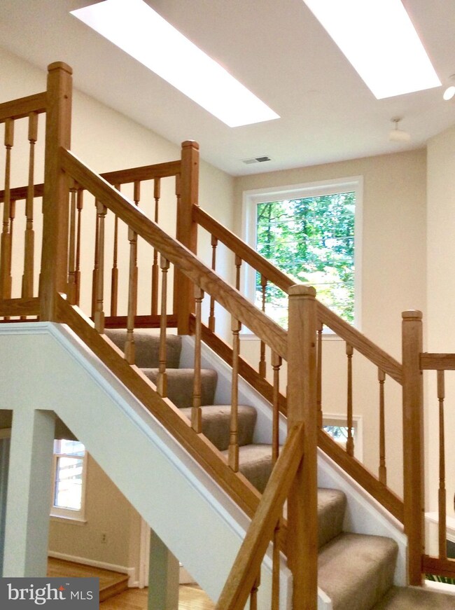 11753 Arbor Glen Way, Reston, VA 20194 - photo 2