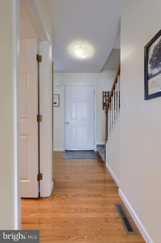 575 Red Run Rd, East Earl, PA 17519 - photo 3