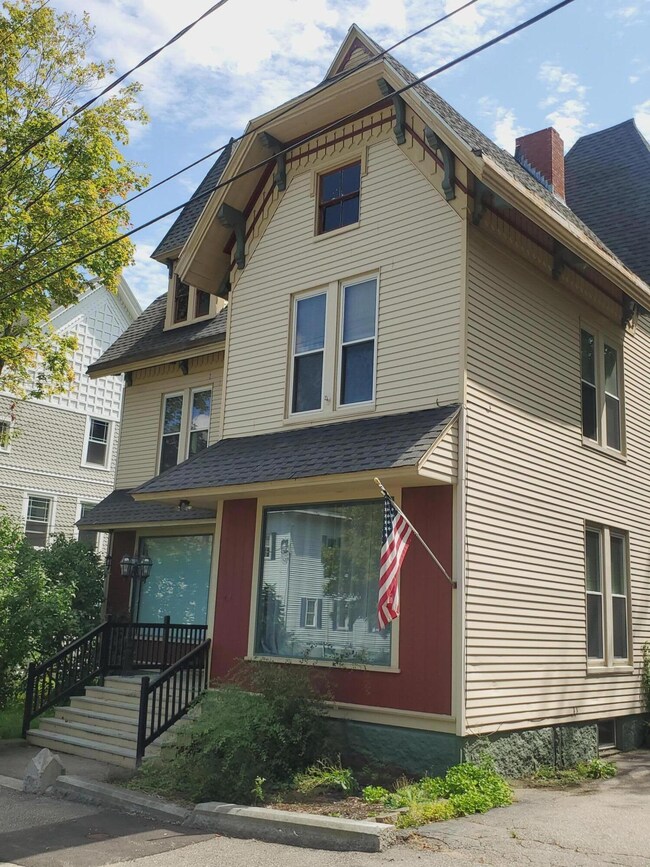 67 Adams St, Biddeford, ME 04005 - photo 2