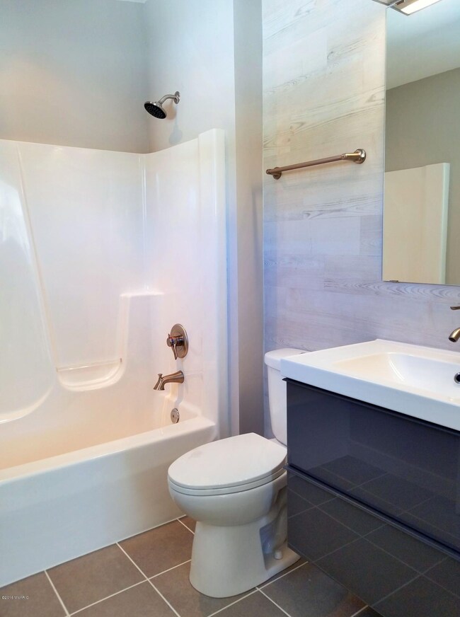 13595 Red Arrow Hwy unit 12, Harbert, MI 49115 - photo 5