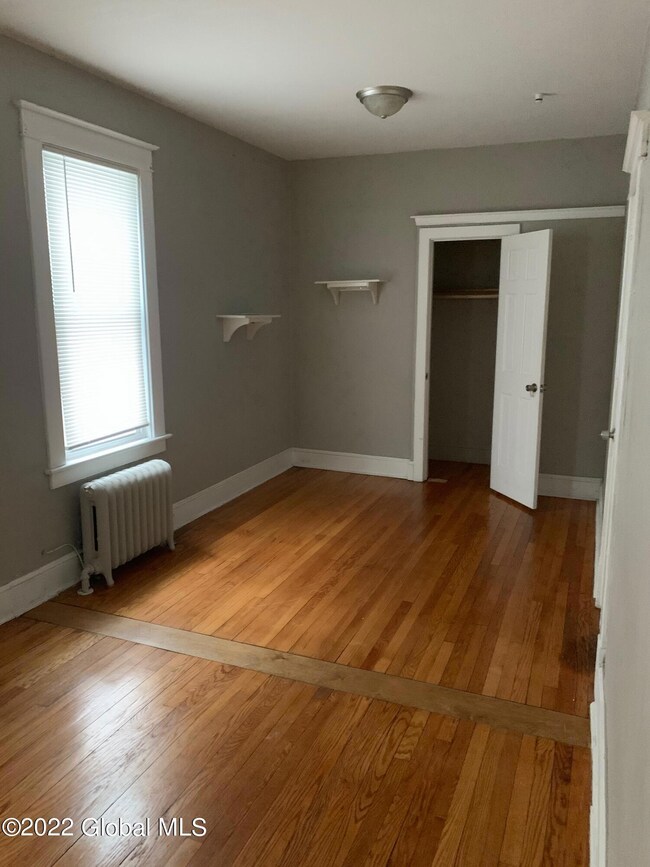 17 Sparkill Ave, Albany, NY 12209 - photo 6