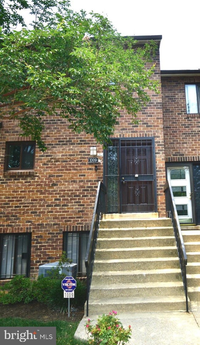 1009 Quincy St NE unit 1009, Washington, DC 20017 - photo 2