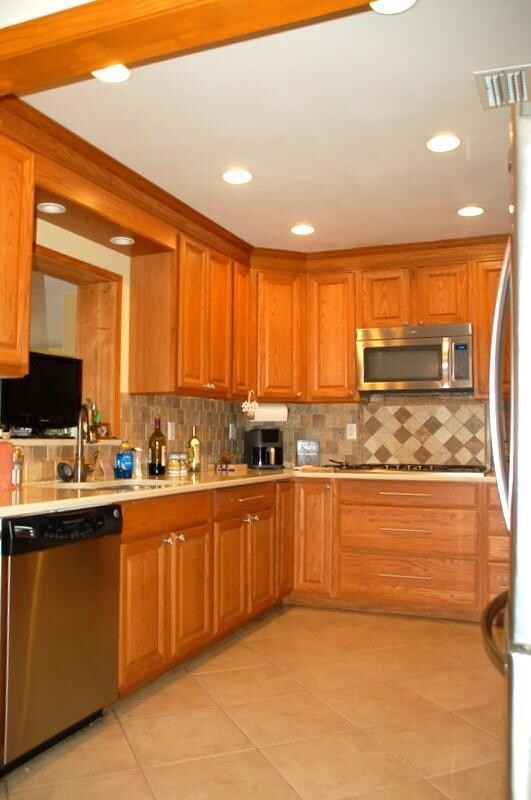 3713 NE 16th Ave, Pompano Beach, FL 33064 - photo 2