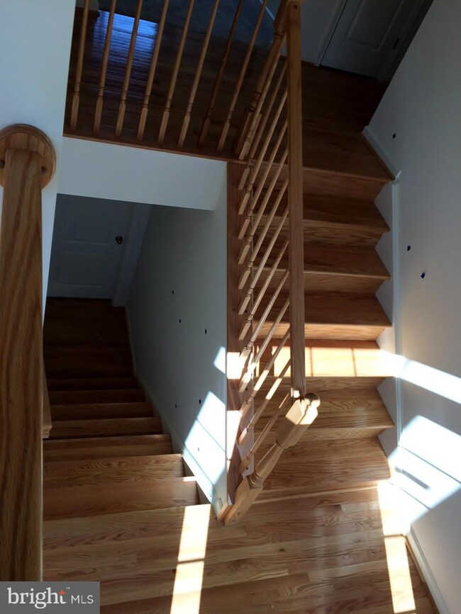 737 Bristol Dr, Greencastle, PA 17225 - photo 3