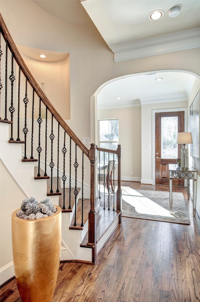 518 Louise St, Houston, TX 77009 - photo 3