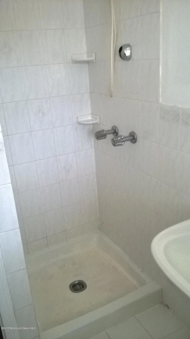 204 Evergreen Dr, Bayville, NJ 08721 - photo 3