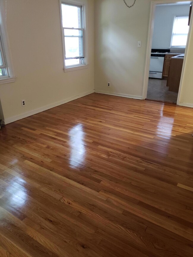 24 Prospect Place, Matawan, NJ 07747 - photo 2