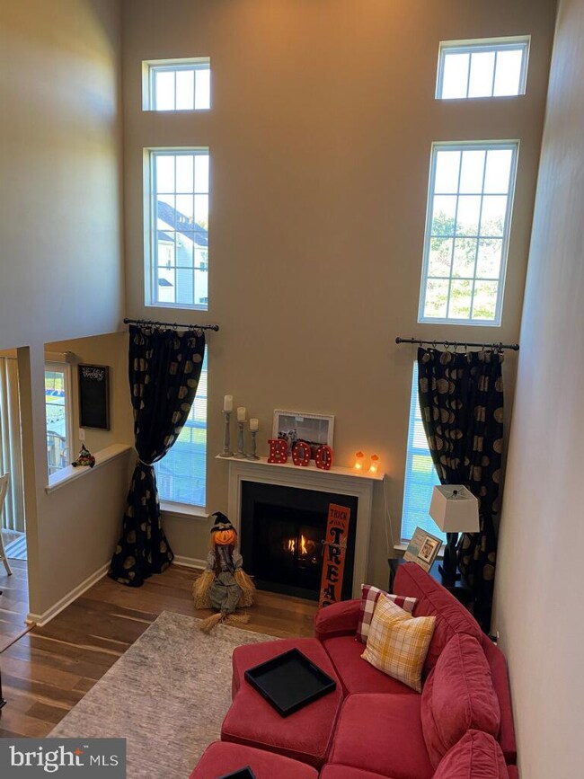 109 Cypress Ct, Woodbury, NJ 08096 - photo 4