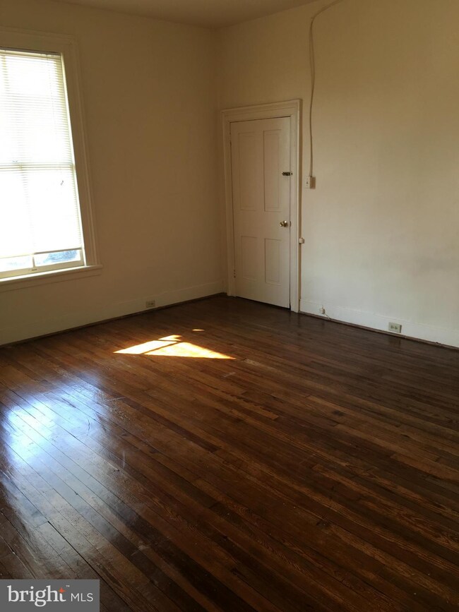 214 E Spencer St unit 4, Culpeper, VA 22701 - photo 5